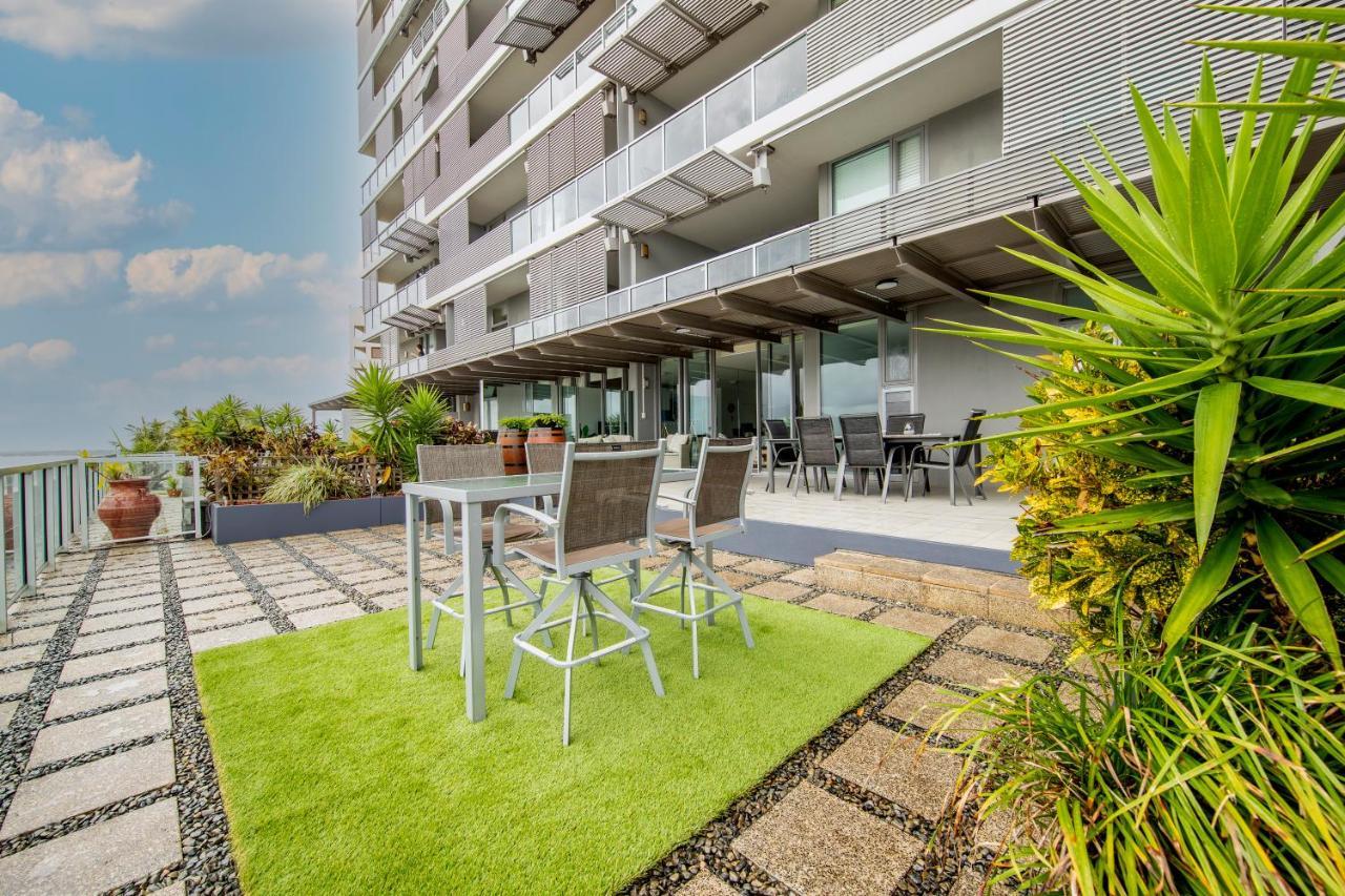 Cairns Waterfront Luxury At Harbourlights 아파트 외부 사진